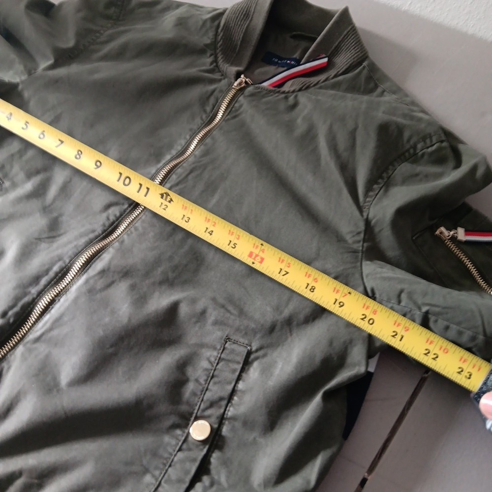 Tommy Hilfiger Canvas Bomber Jacket Womens Medium Green Khaki FLAG Back Retro - Picture 10 of 12